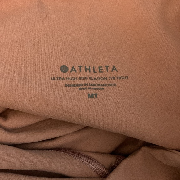 Athleta ultra high rise 7/8 elation tight - Picture 4 of 5